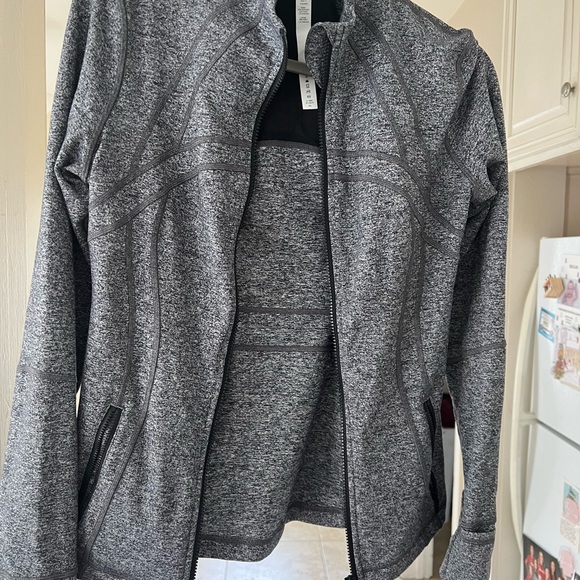 Lululemon Define Jacket - Picture 3 of 6